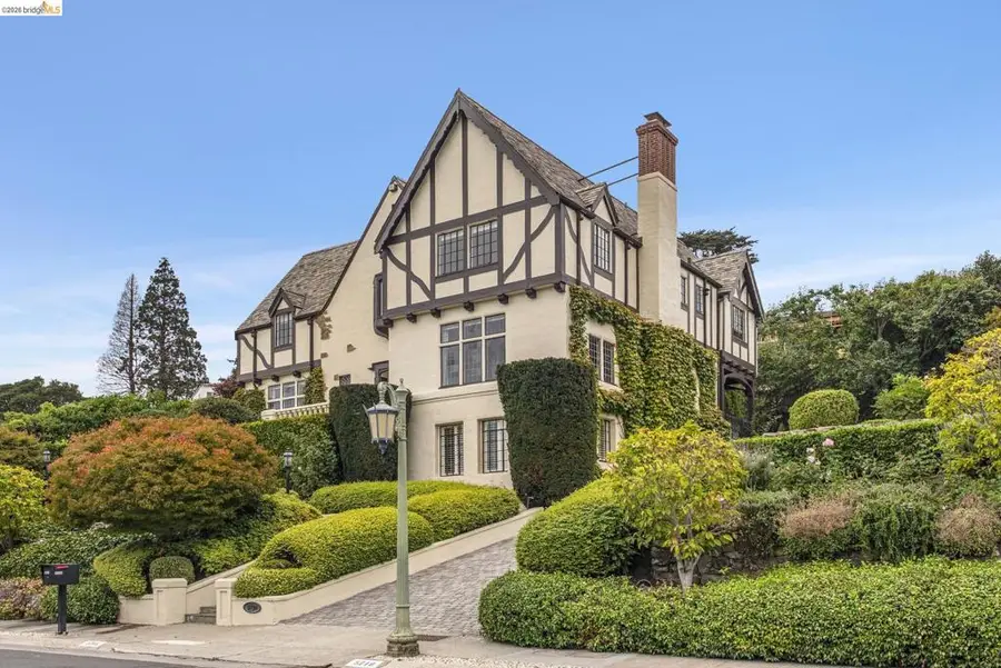 5710 Margarido Dr, Oakland, CA 94618 - #3