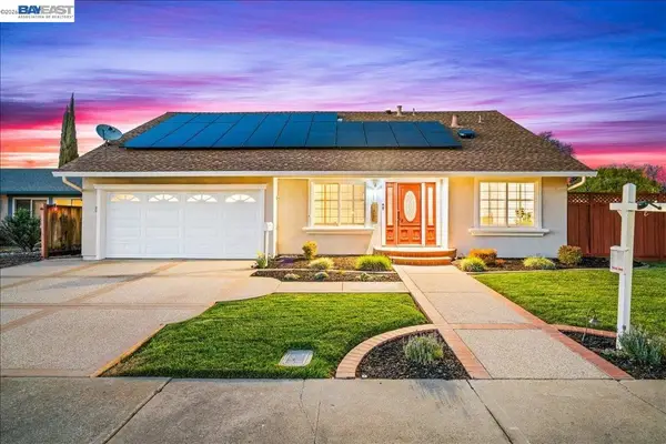 552 Hanover St, Livermore, CA 94551