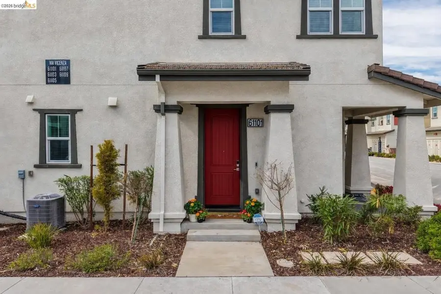 61101 61101 Via Vicenza, San Ramon, CA 94583 - #2