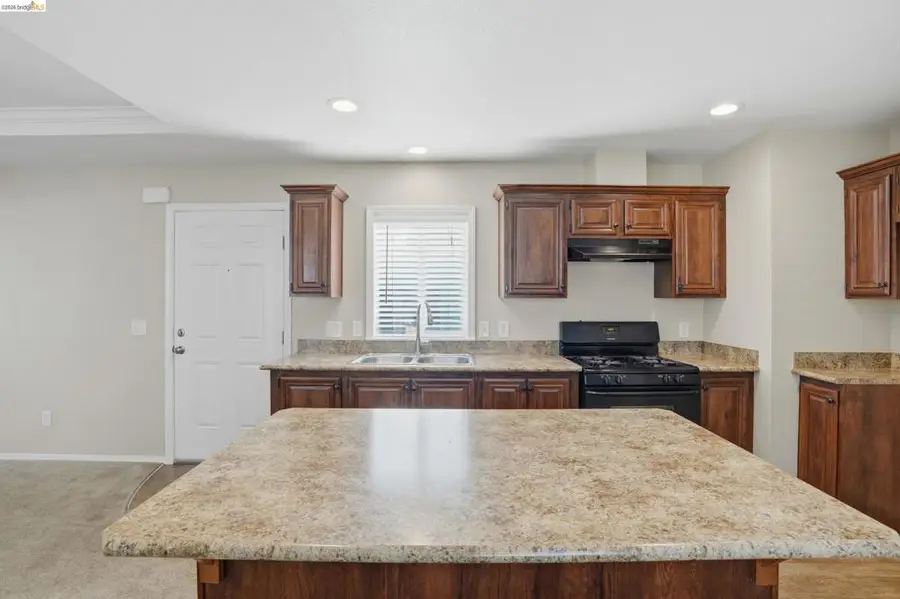 360 E Grant Line Rd, Tracy, CA 95376 - #3