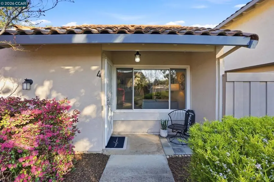 4 Mt Wilson Way, Clayton, CA 94517 - #2