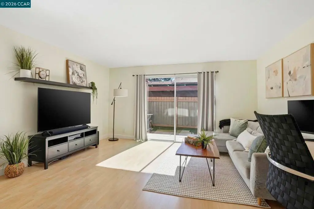 1535 Parkwood Pl, Concord, CA 94521 - #1