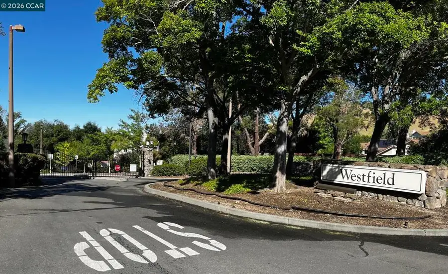 2400 Merion Ct, Fairfield, CA 94534 - #2