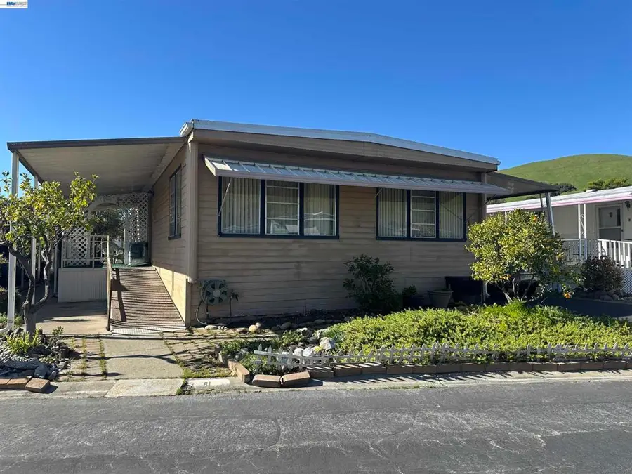 711 Old Canyon Rd., Fremont, CA 94536 - #3