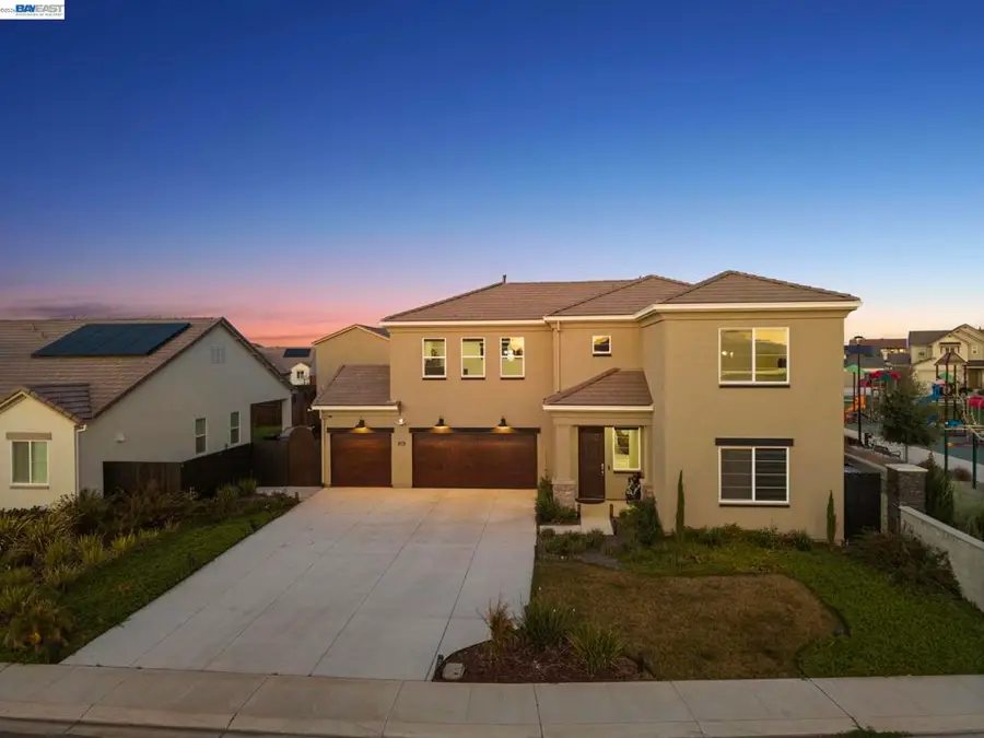 2394 2394 Bharvani Ave, Manteca, CA 95337 - #3