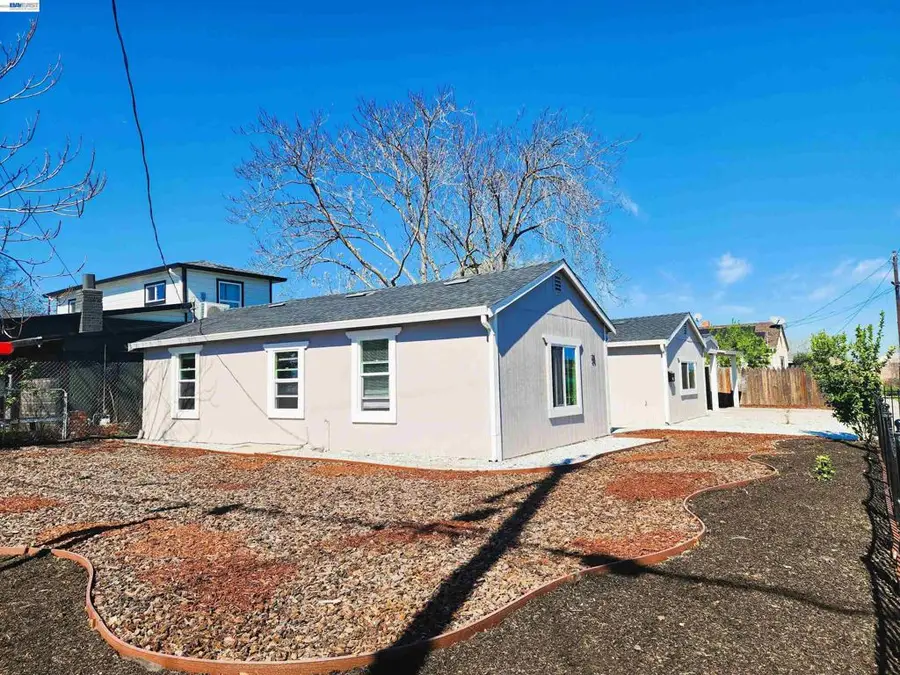 28 W Madill St, Antioch, CA 94509 - #3