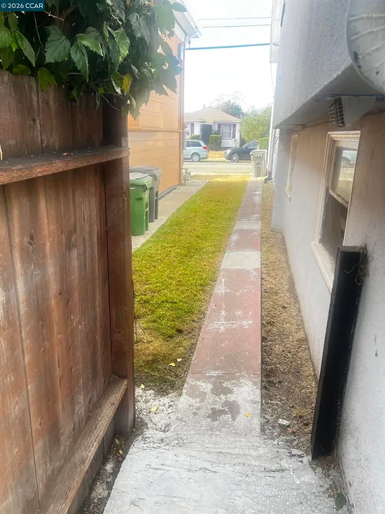 1161 64th St, Oakland, CA 94608 - #3