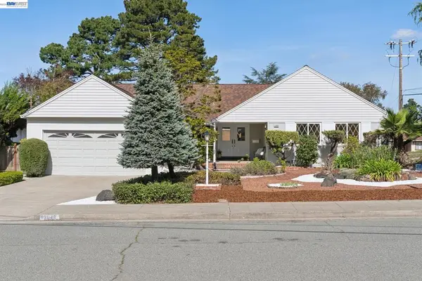 13048 Brookpark Rd, Oakland, CA 94619