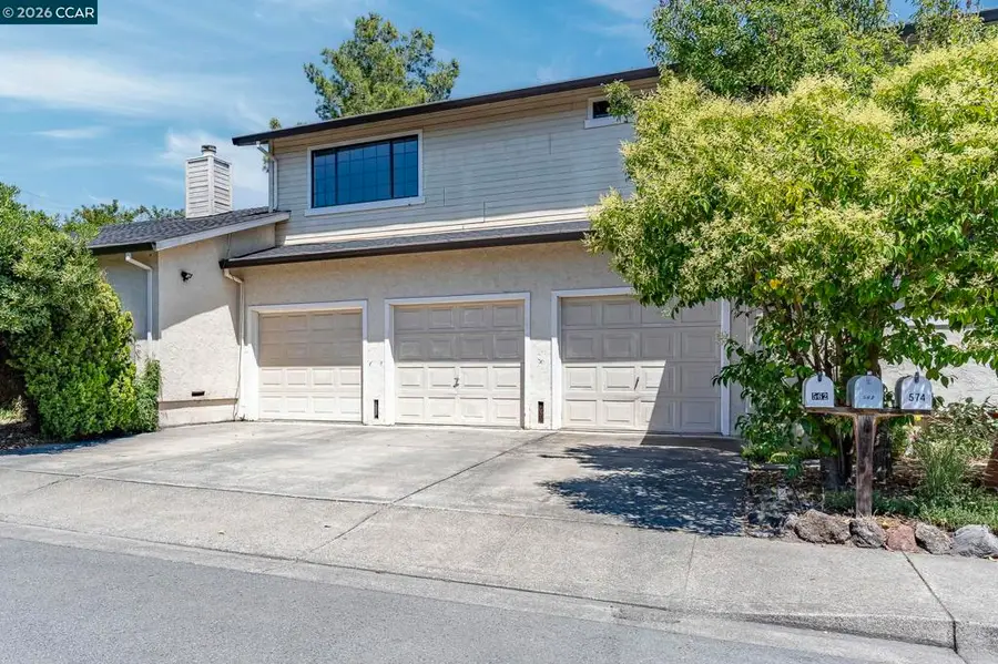 585 Studley St #4, Sonoma, CA 95476 - #2