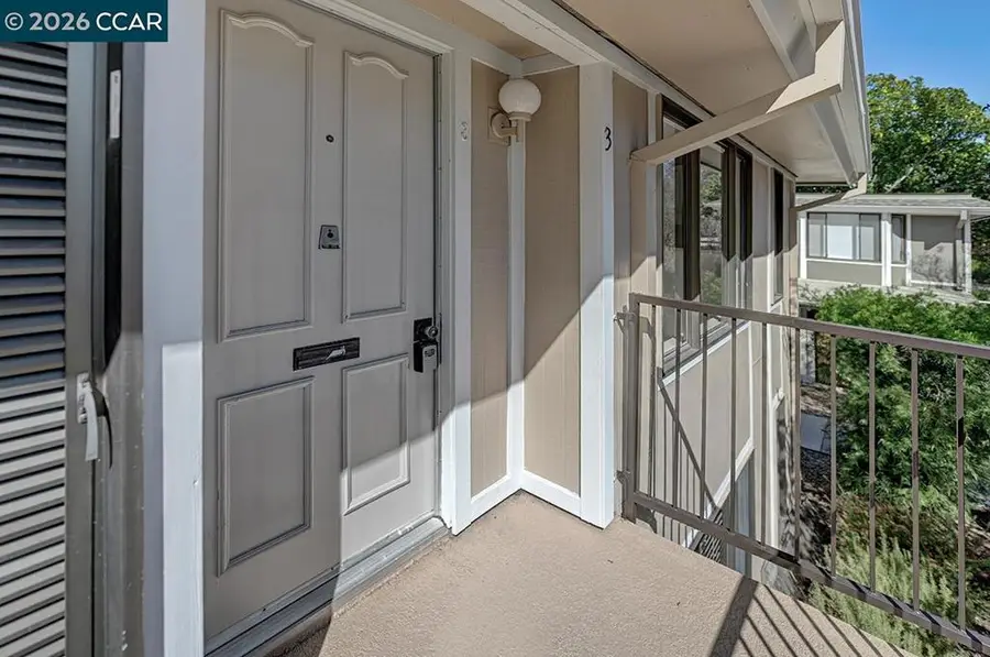 2700 Tice Creek Dr #3, Walnut Creek, CA 94595 - #3