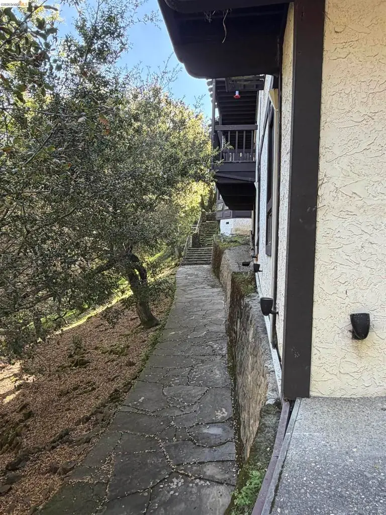 90 Devin Dr, Moraga, CA 94556 - #3