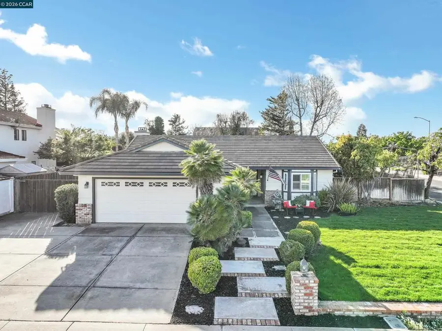 641 Woodbury Pl, Oakley, CA 94561 - #2