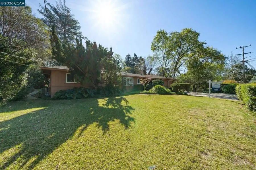 1174 Saint Francis Dr, Concord, CA 94518 - #2