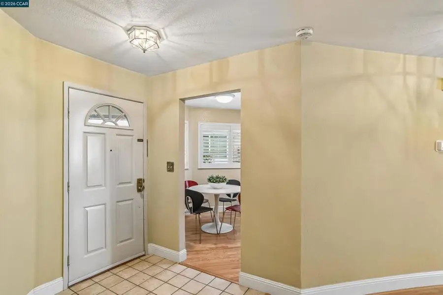 5256 Pebble Glen Dr, Concord, CA 94521 - #3