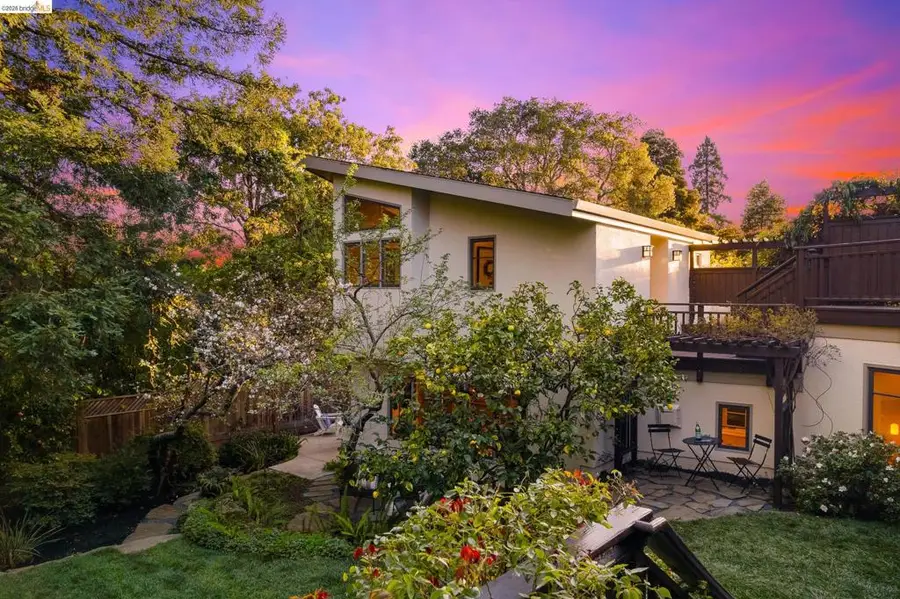 1101 Clarendon Crescent, Oakland, CA 94610 - #2