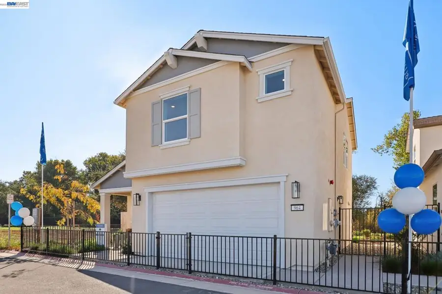 856 Pecan Tree Ln, Galt, CA 95632 - #2