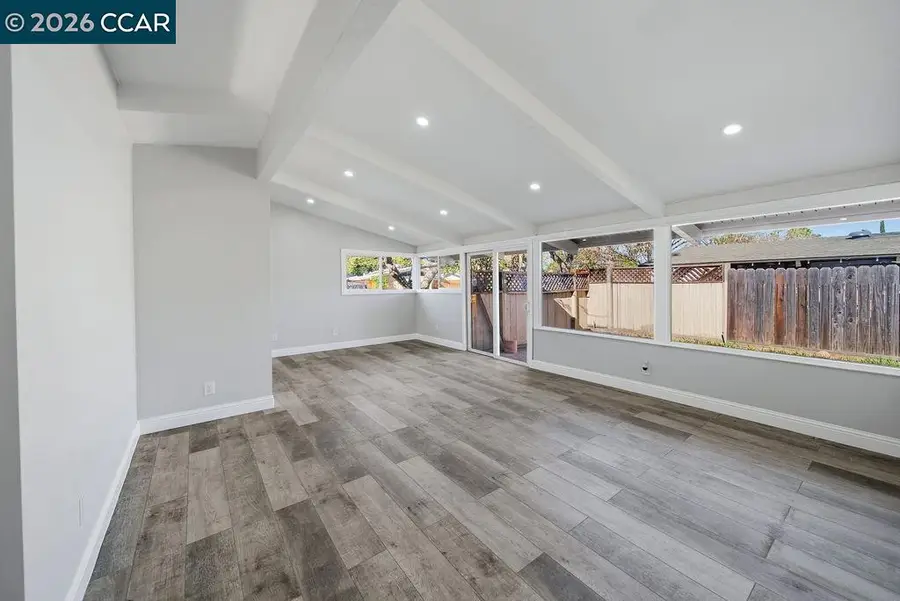 1737 Ravenwood Dr, Concord, CA 94520 - #3