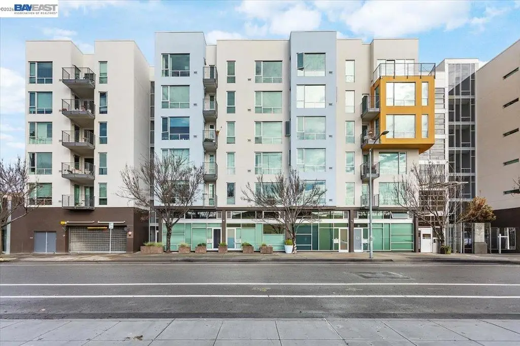226 2nd St #G2, Oakland, CA 94607 - #1