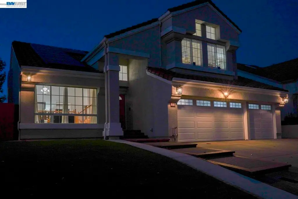 2235 Skyline Dr, Milpitas, CA 95035 - #1
