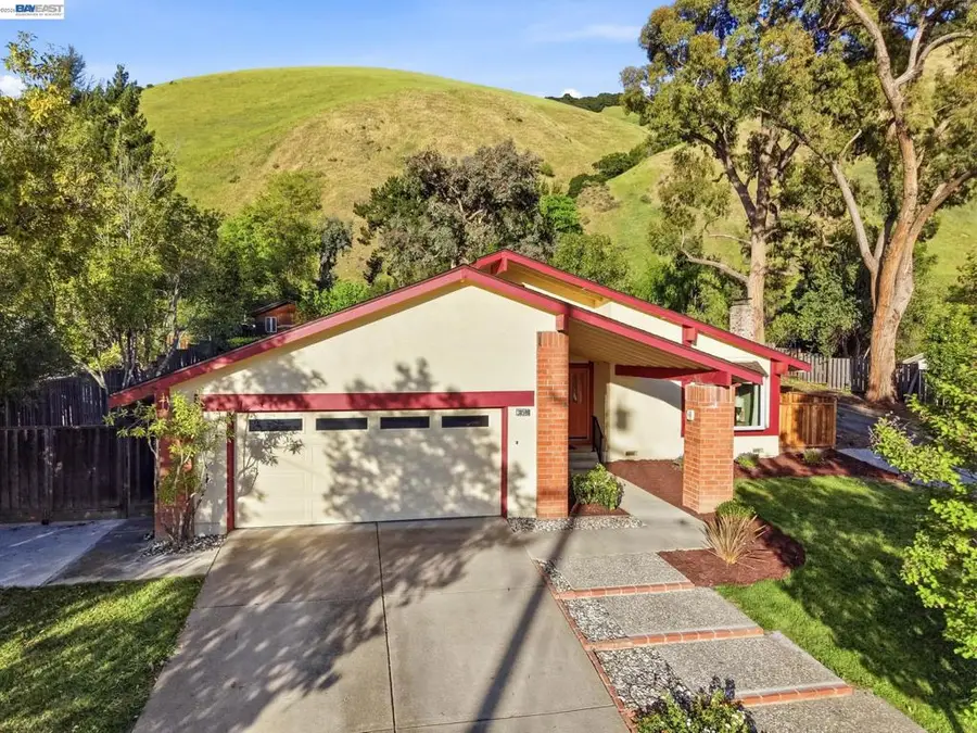 38590 Canyon Heights Dr, Fremont, CA 94536 - #2