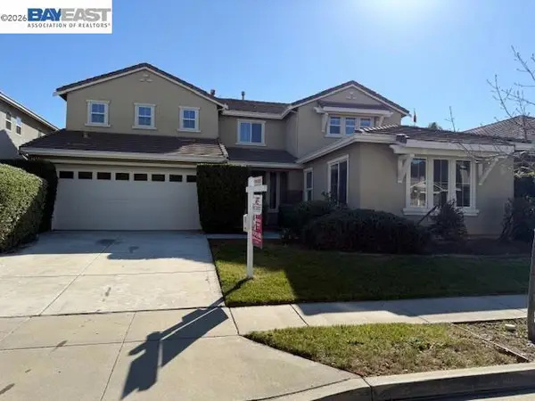 204 Daylily Ln, Patterson, CA 95363
