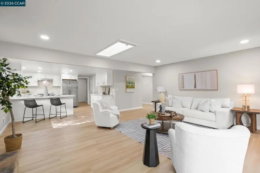 1167 Kaski Ln, Concord, CA 94518 - #2