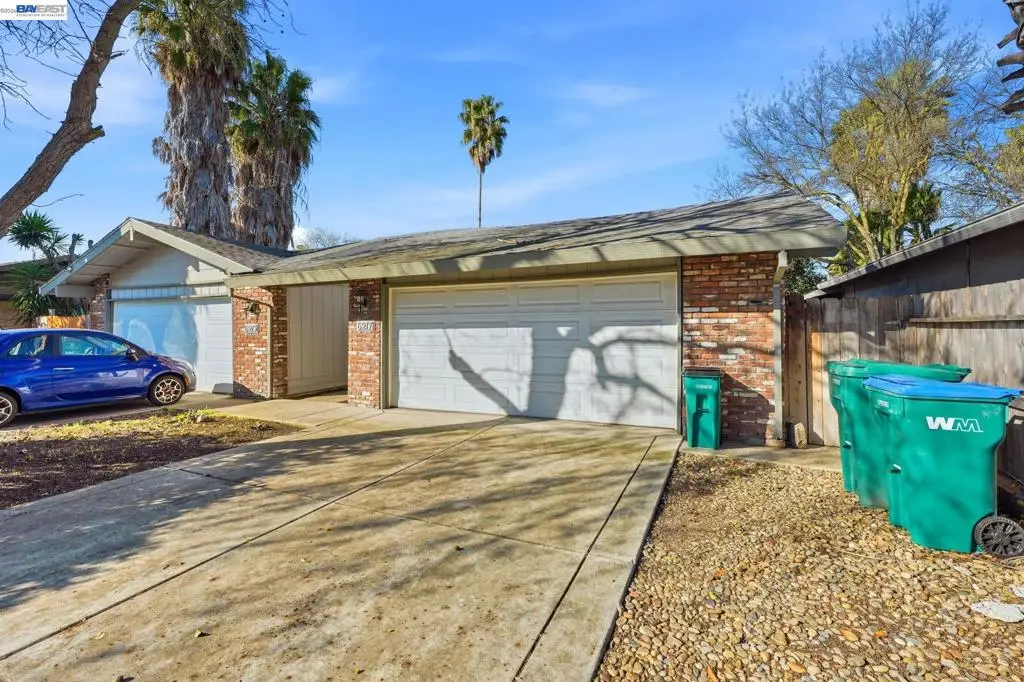 6215 Morgan Pl, Stockton, CA 95219 - #1
