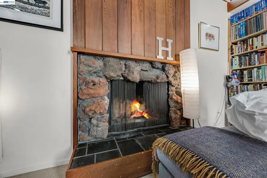 5982 Ascot Dr, Oakland, CA 94611 - #2