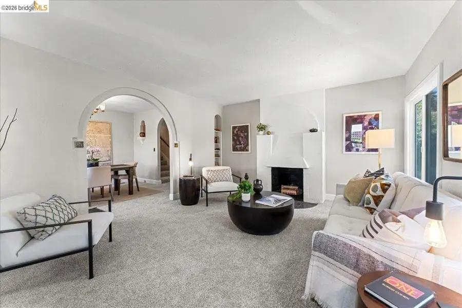 2148 Curtis St, Berkeley, CA 94702 - #2