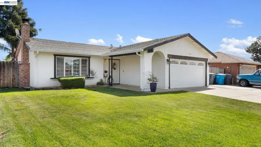 1143 Bedford, Vacaville, CA 95687 - #2