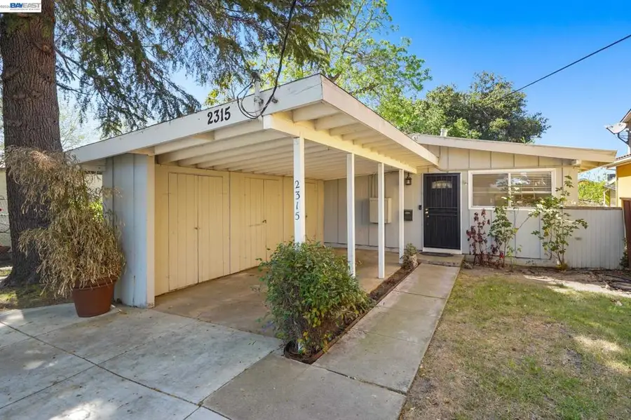 2315 Ralmar Ave, East Palo Alto, CA 94303 - #2