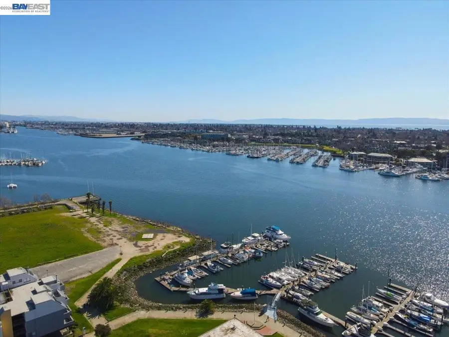 7 Embarcadero #312, Oakland, CA 94607 - #3