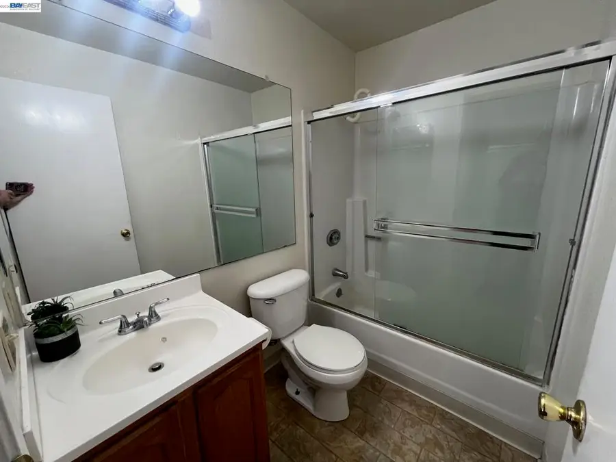 16006 E 14th St #213, San Leandro, CA 94578 - #3