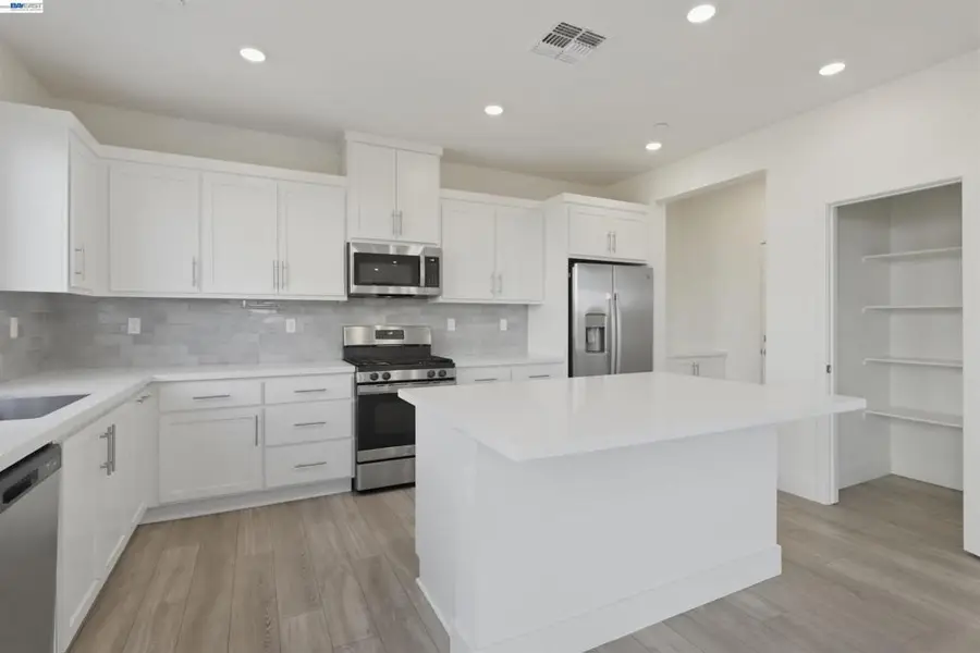 464 Coolcrest Dr, Oakley, CA 94561 - #3