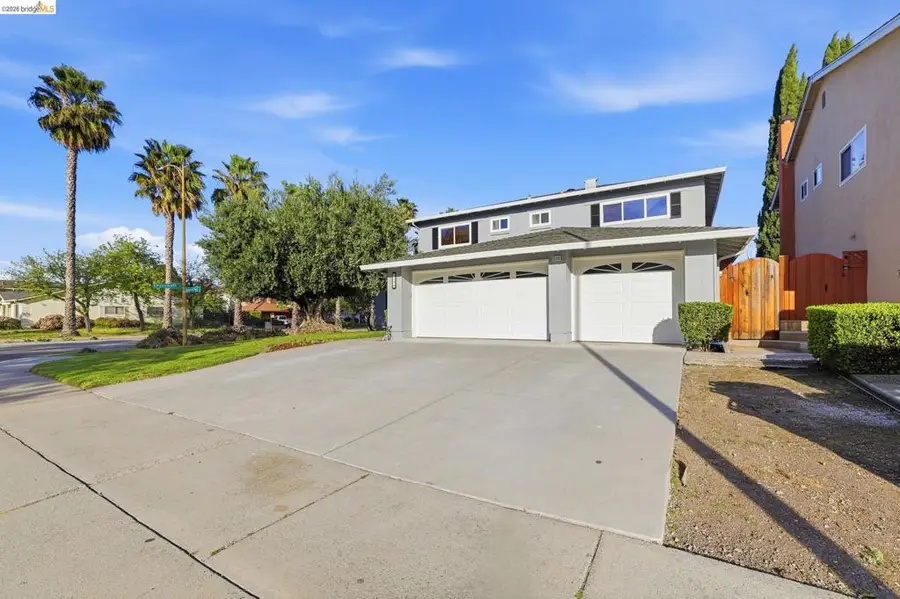 518 Churchill Park Dr, San Jose, CA 95136 - #2