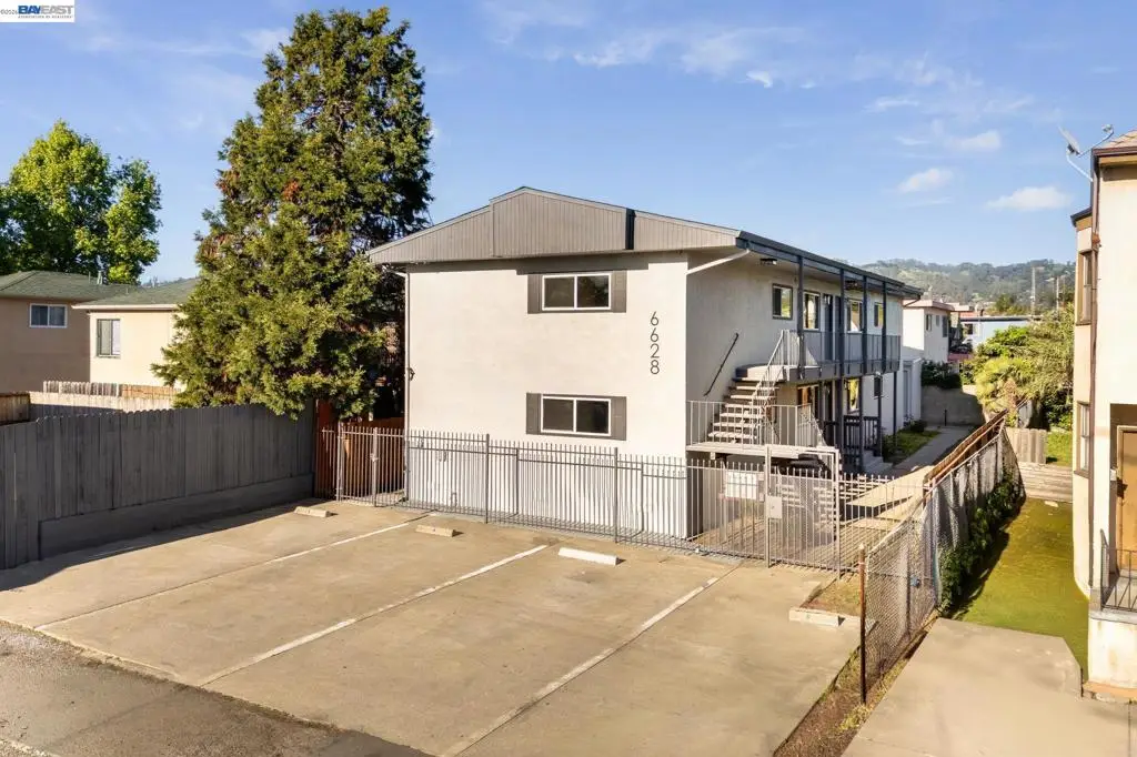 6628 Helen Ct, Oakland, CA 94608 - #1