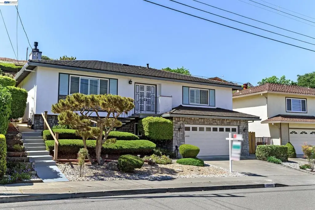 21671 Shady Spring Rd, Castro Valley, CA 94546 - #1