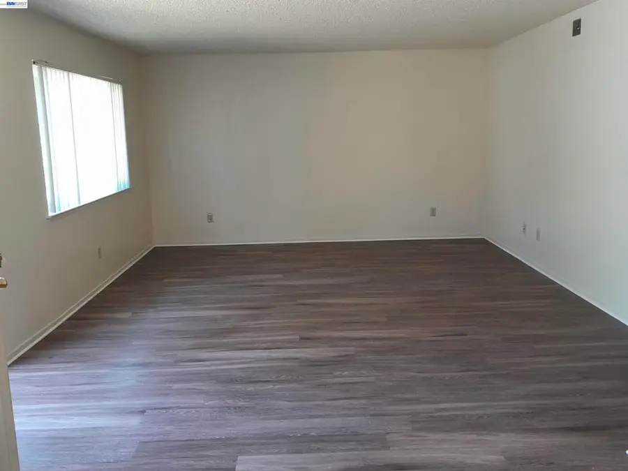 2212 Palisade, Modesto, CA 95350 - #2