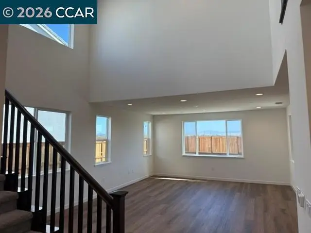 3624 Darnoch Ave., Lathrop, CA 95330 - #3