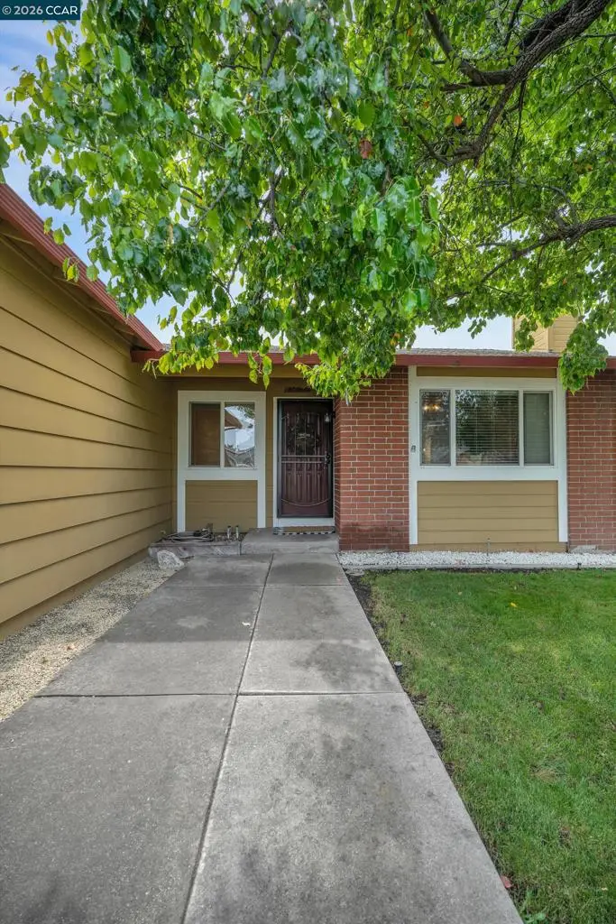 4640 Pinot Ct, Oakley, CA 94561 - #2