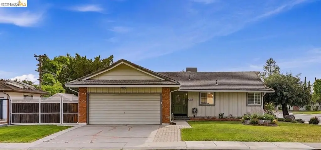2904 Balboa Dr, Tracy, CA 95376 - #1