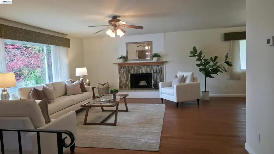 699 Fiesta Pl, Hayward, CA 94544 - #2