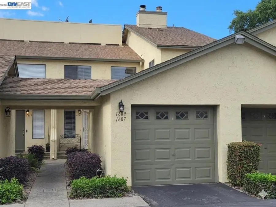 1609 W Swain Rd, Stockton, CA 95207 - #2