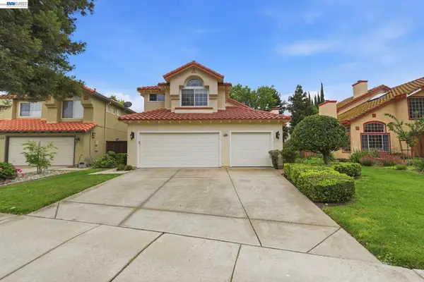 2260 Redington Dr, Tracy, CA 95377