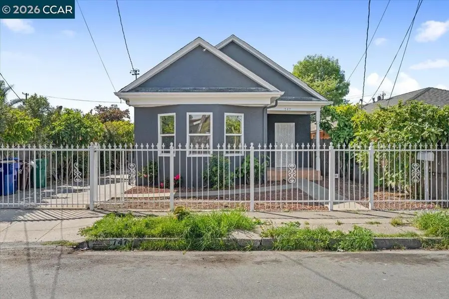 747 9th St, Richmond, CA 94801 - #2