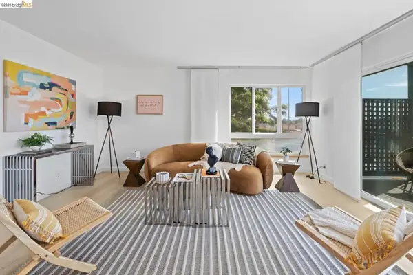 802 N Delaware St #APT 202, San Mateo, CA 94401