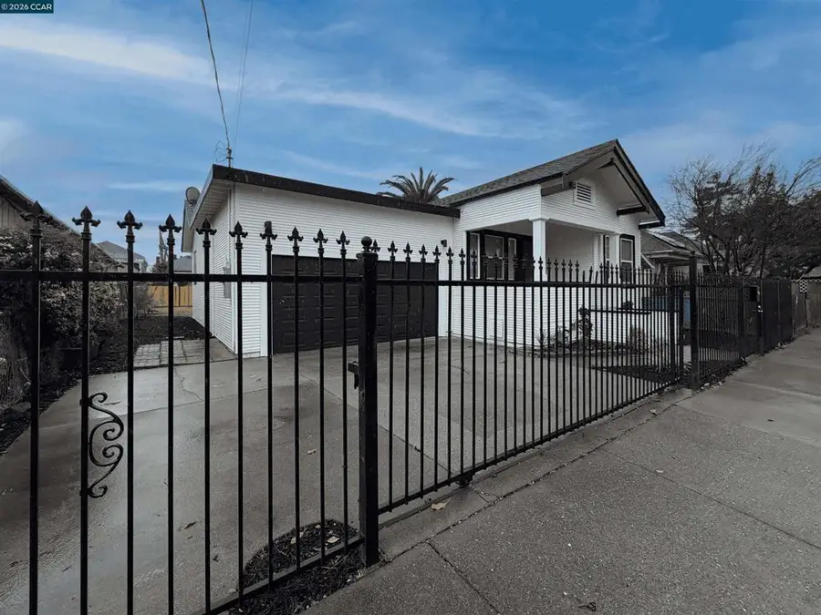 456 4th St, Richmond, CA 94801 - #2