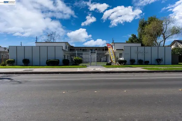 132 W 18th St, Merced, CA 95340