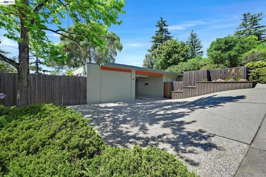 5354 Greenridge Rd, Castro Valley, CA 94552 - #1