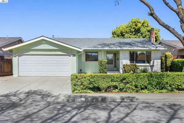 3179 Mackenzie Pl, Fremont, CA 94536